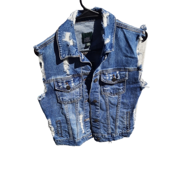 NWT Wild Fable Denim Blue Jean Vest Distressed Button Front Sleeveless Size XS - Picture 2 of 4